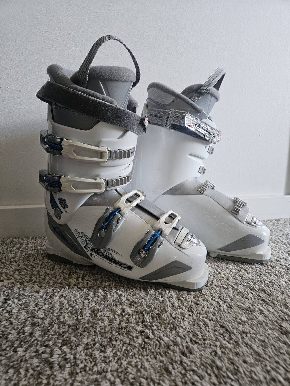 Men's Alpine Ski Boots — White/Gray